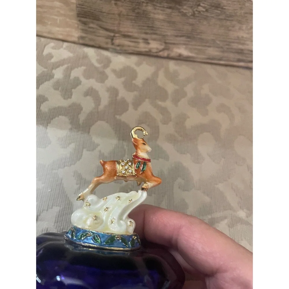 Gorham Jeweled Reindeer Cobalt Blue Glass Trinket Box Holiday Christmas Dish